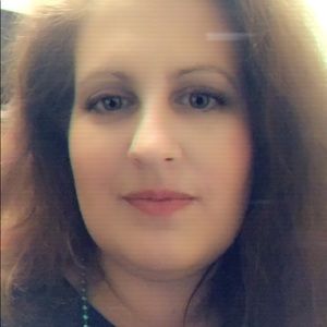 Meet your Posher, Anita